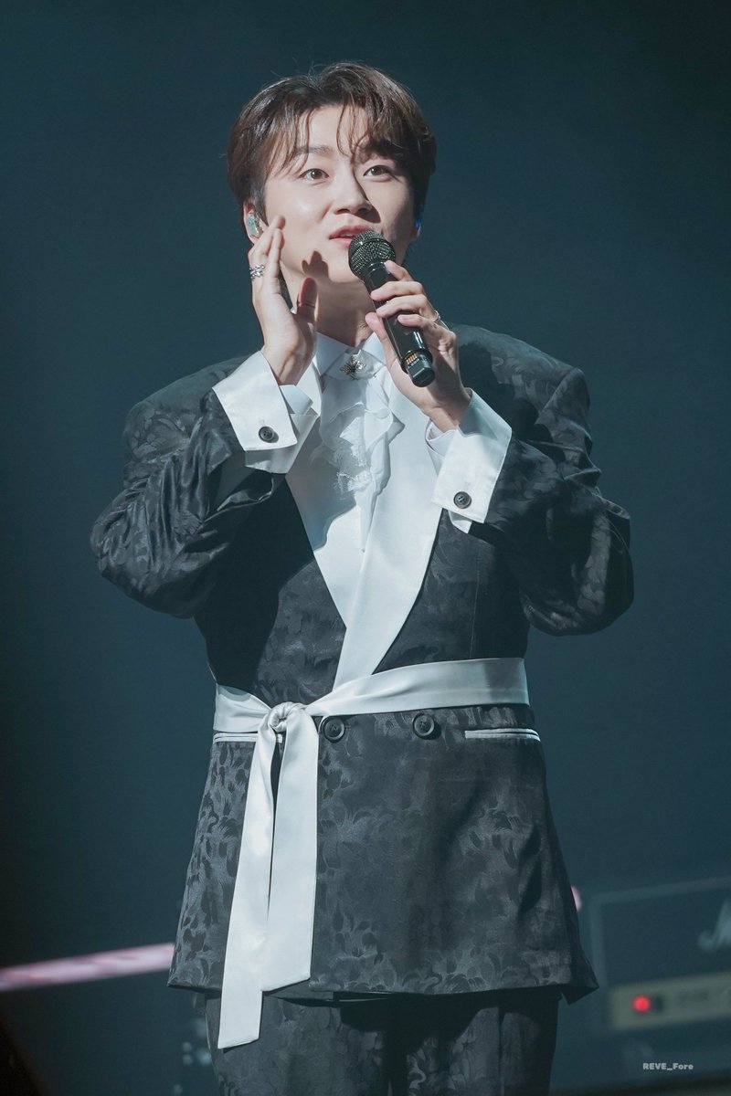 REVE_Fore's tweet image. 241229 THE ILLUSIONIST ENCORE
#ν¬λ μ€ν
λΌ #forestella #μ‘°λ―Όκ·