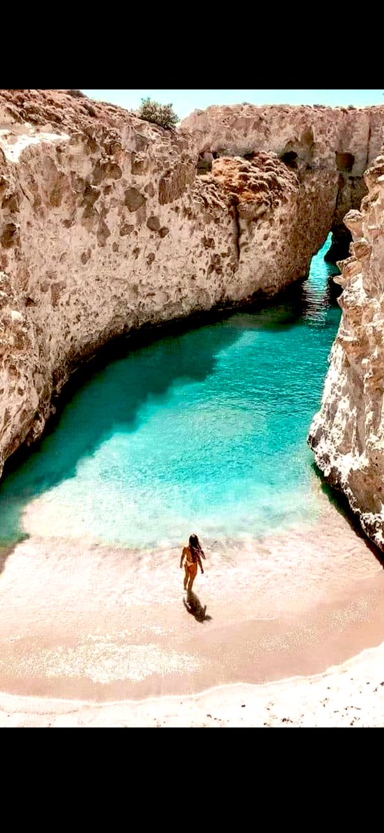 ✨Go where your heart smiles, choose happiness , it’s a  beautiful day &amp; life, enjoy it all✨ Όμορφη καλημέρα ✨