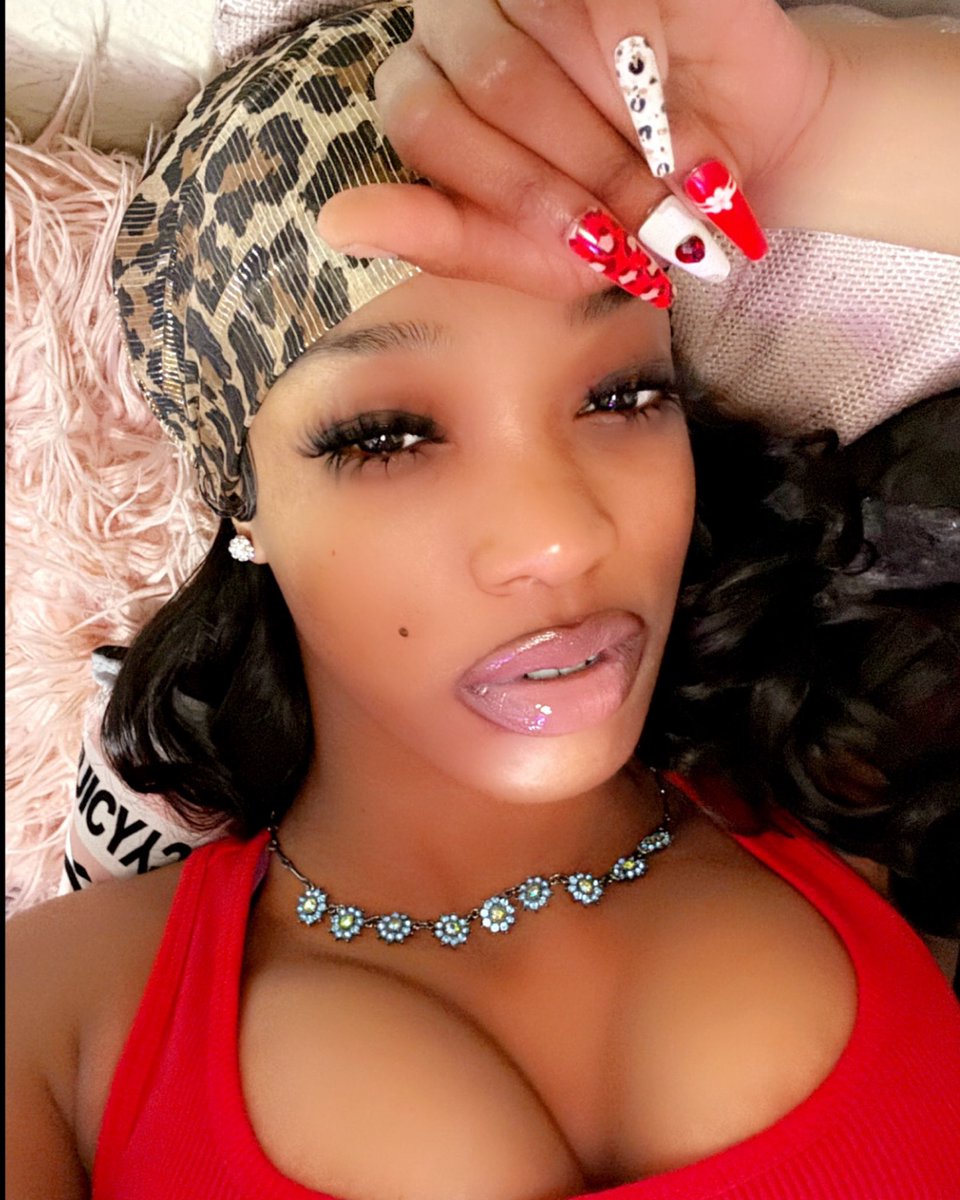kemarilyn's tweet photo. KeMarilynnn 🍒 https://t.co/BDboBgtogy