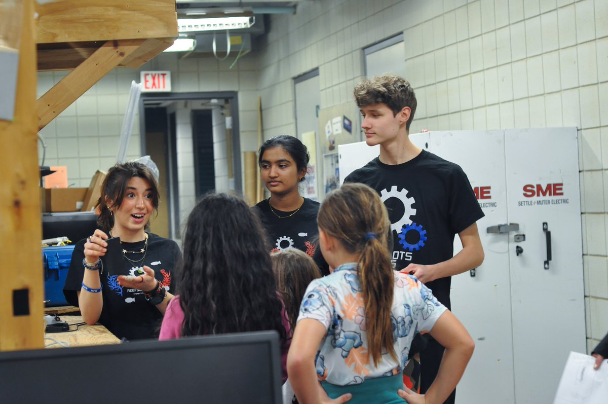 worbots4145's tweet image. We had an awesome time hosting a group of elementary students in our shop and teaching them all about STEM! 

#firstinspires #firstrobotics