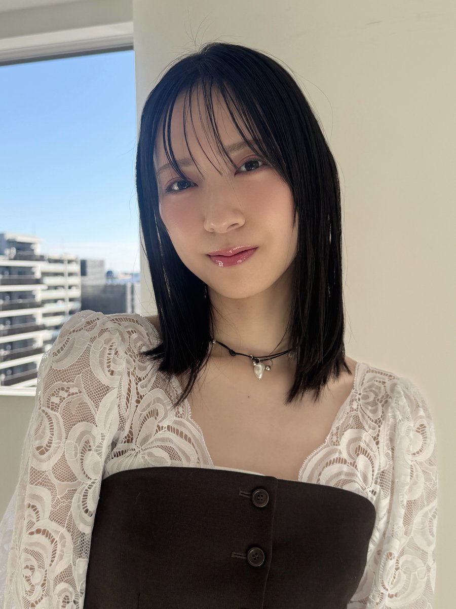 日向坂46金村美玖が2度目の表紙！ 『bis』2025年春号発売