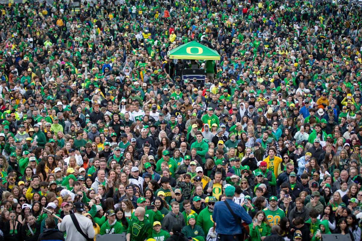 Khalil Terry (@khalilterry01) on Twitter photo Humbled and thankful to be offered by the University of Oregon. <a href="/KarlHolmesJr/">Karl Holmes Jr.</a> <a href="/Coach_CHampton/">Chris Hampton</a> <a href="/BrandonHuffman/">Brandon Huffman</a> <a href="/adamgorney/">Adam Gorney</a> <a href="/GregBiggins/">Greg Biggins</a> <a href="/ChadSimmons_/">ChadSimmons</a> <a href="/CHawk_4/">Chris Hawkins</a> <a href="/ArmondSr/">ArmondSr</a> <a href="/UTRScouting/">Under the Radar</a> <a href="/BlairAngulo/">Blair Angulo</a> <a href="/PrepRedzoneCA/">Prep Redzone California</a> <a href="/Tiller_Football/">Tustin Tiller Football</a> <a href="/DSAFootball/">⚡⚡Scott Reed⚡⚡</a> Humbled and thankful to be offered by the University of Oregon. <a href="/KarlHolmesJr/">Karl Holmes Jr.</a> <a href="/Coach_CHampton/">Chris Hampton</a> <a href="/BrandonHuffman/">Brandon Huffman</a> <a href="/adamgorney/">Adam Gorney</a> <a href="/GregBiggins/">Greg Biggins</a> <a href="/ChadSimmons_/">ChadSimmons</a> <a href="/CHawk_4/">Chris Hawkins</a> <a href="/ArmondSr/">ArmondSr</a> <a href="/UTRScouting/">Under the Radar</a> <a href="/BlairAngulo/">Blair Angulo</a> <a href="/PrepRedzoneCA/">Prep Redzone California</a> <a href="/Tiller_Football/">Tustin Tiller Football</a> <a href="/DSAFootball/">⚡⚡Scott Reed⚡⚡</a>