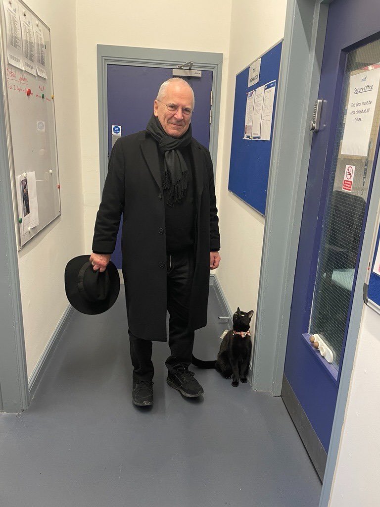 Lord Peter Hendy (@lordpeterhendy) on Twitter photo Today I visited the £13bn transformative @theTRUupgrade project with <a href="/MayorOfWY/">Tracy Brabin, Mayor of West Yorkshire</a>, and supported the <a href="/RailwayChildren/">Railway Children</a> Sleepout at Leeds. Oh, and said hullo to <a href="/FelixhuddsCat/">Felix and Bolt</a> Bolt at Huddersfield station. Today I visited the £13bn transformative @theTRUupgrade project with <a href="/MayorOfWY/">Tracy Brabin, Mayor of West Yorkshire</a>, and supported the <a href="/RailwayChildren/">Railway Children</a> Sleepout at Leeds. Oh, and said hullo to <a href="/FelixhuddsCat/">Felix and Bolt</a> Bolt at Huddersfield station.
