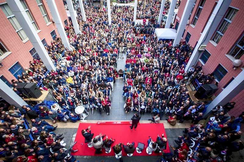 YoPspvPsoe's tweet image. #FuturComPartit Un proyecto integrador, municipalista, feminista, internacionalista y moderno. 
Con  #LaFuerzaDeLaMilitancia 
Con @CarlosFBielsa la militancia gana 
🗣Mañana te esperamos en el cierre de campaña en #Xirivella 
19:00 hs Plaza de la Concordia