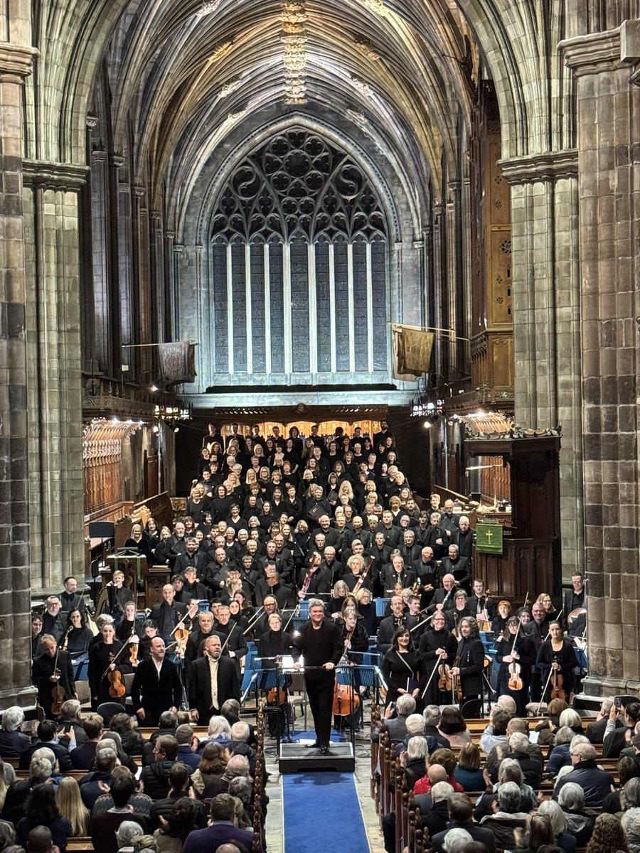 RSNO Chorus (@rsnochorus) on Twitter photo Well done, our fellow choristers from <a href="/RCStweets/">Royal Conservatoire of Scotland</a> who joined <a href="/HuddsChoral/">Huddersfield Choral</a> this evening at Paisley Abbey in a performance of Elgarโs Dream of Gerontius with the <a href="/BBCSSO/">BBC Scottish Symphony Orchestra</a>. Tremendously moving ๐ถโค๏ธ with <a href="/bethtaylormezzo/">BETH TAYLOR</a> Brenden Gunnell and Neal Davies. Well done, our fellow choristers from <a href="/RCStweets/">Royal Conservatoire of Scotland</a> who joined <a href="/HuddsChoral/">Huddersfield Choral</a> this evening at Paisley Abbey in a performance of Elgarโs Dream of Gerontius with the <a href="/BBCSSO/">BBC Scottish Symphony Orchestra</a>. Tremendously moving ๐ถโค๏ธ with <a href="/bethtaylormezzo/">BETH TAYLOR</a> Brenden Gunnell and Neal Davies.