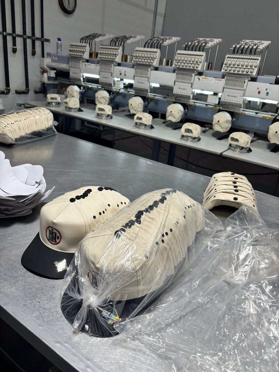 3brothershatco.com/collections/all

Restock on the black brim hats! Limited supply, get one if you missed out the first time!💯