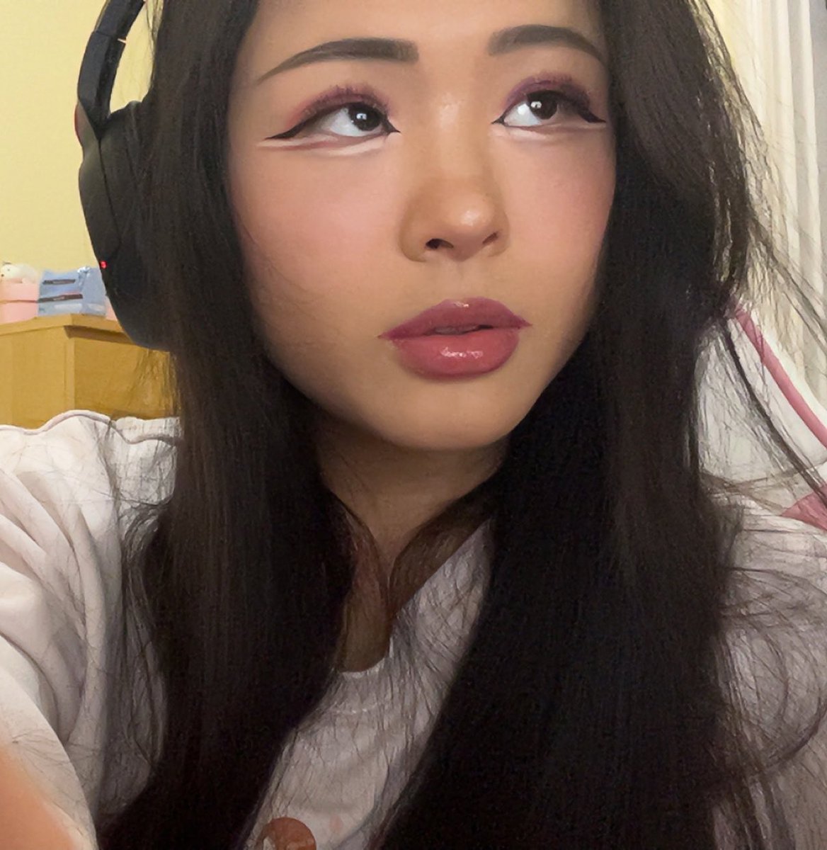 Live on twitch @ hiccup7531
Getting the duckies in solo q yay 
🦆🦆