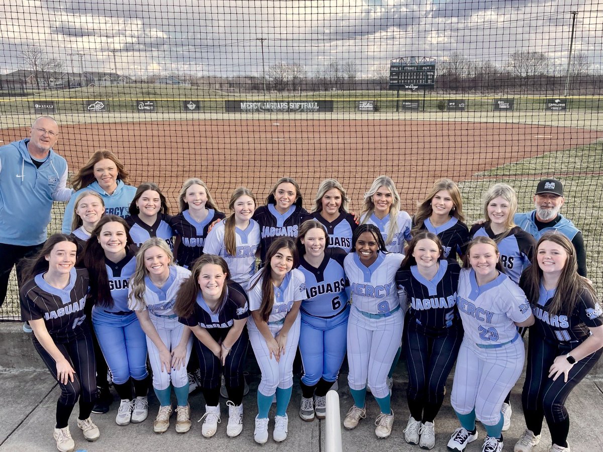 Only 18 days until the best time of the year! Can’t wait to get this season going with these girls 🤩🩵🐆 <a href="/mercy_softball/">Mercy Jaguars Softball</a>