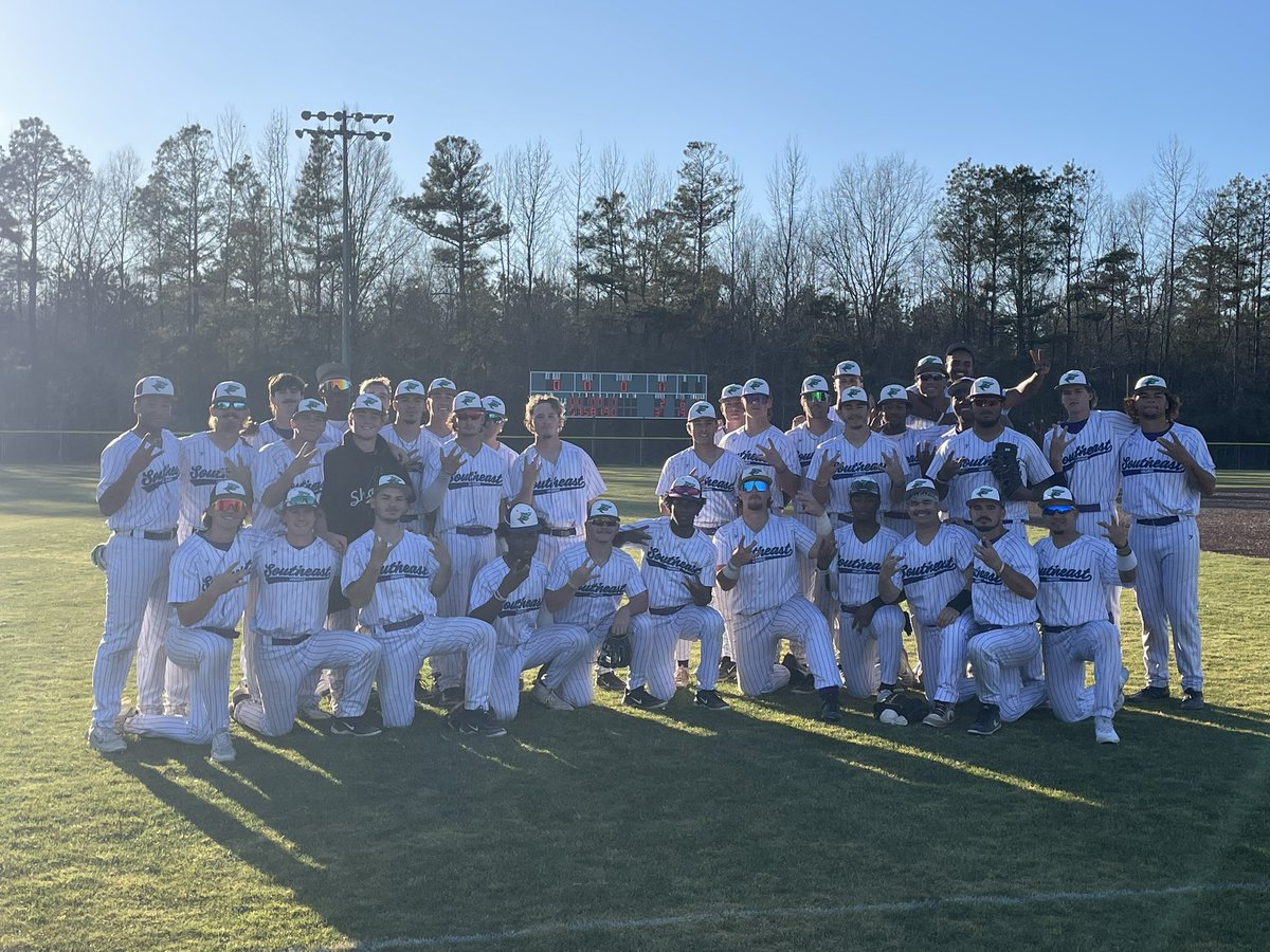 Final: 🦈 34 - 🦬 2

Sharks move to 10-2 and are back in action this week at USA Stadium for a double header verse Cohoma &amp; Rich Mountain!

#SharkNation