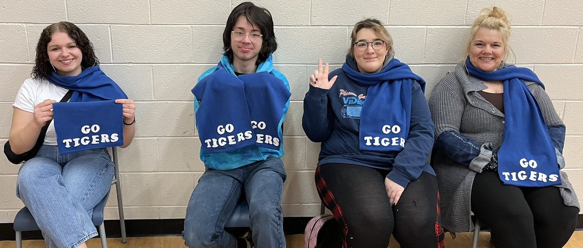 lorikelly@nlschools.ca (@lorikellynlesd1) on Twitter photo The Grade 6 Girls Volleyball Team got their FIRST WIN!!!
🏐 💙🧡🐯
Thank you to St. Matthew’s for hosting us and for our fans for cheering on our girls 📣 <a href="/StTeresasSchoo1/">St. Teresa's School</a>
#BetterTogether The Grade 6 Girls Volleyball Team got their FIRST WIN!!!
🏐 💙🧡🐯
Thank you to St. Matthew’s for hosting us and for our fans for cheering on our girls 📣 <a href="/StTeresasSchoo1/">St. Teresa's School</a>
#BetterTogether
