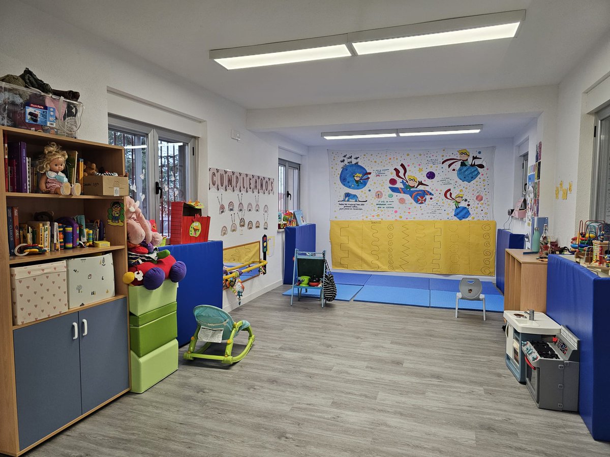 Escuela Infantil en <a href="/CEIPVIRGENVEGA/">CEIP. Virgen de la Vega</a> primer ciclo, aula mixta de 1 a 3 años...
<a href="/jcyl/">Junta de Castilla y León</a>