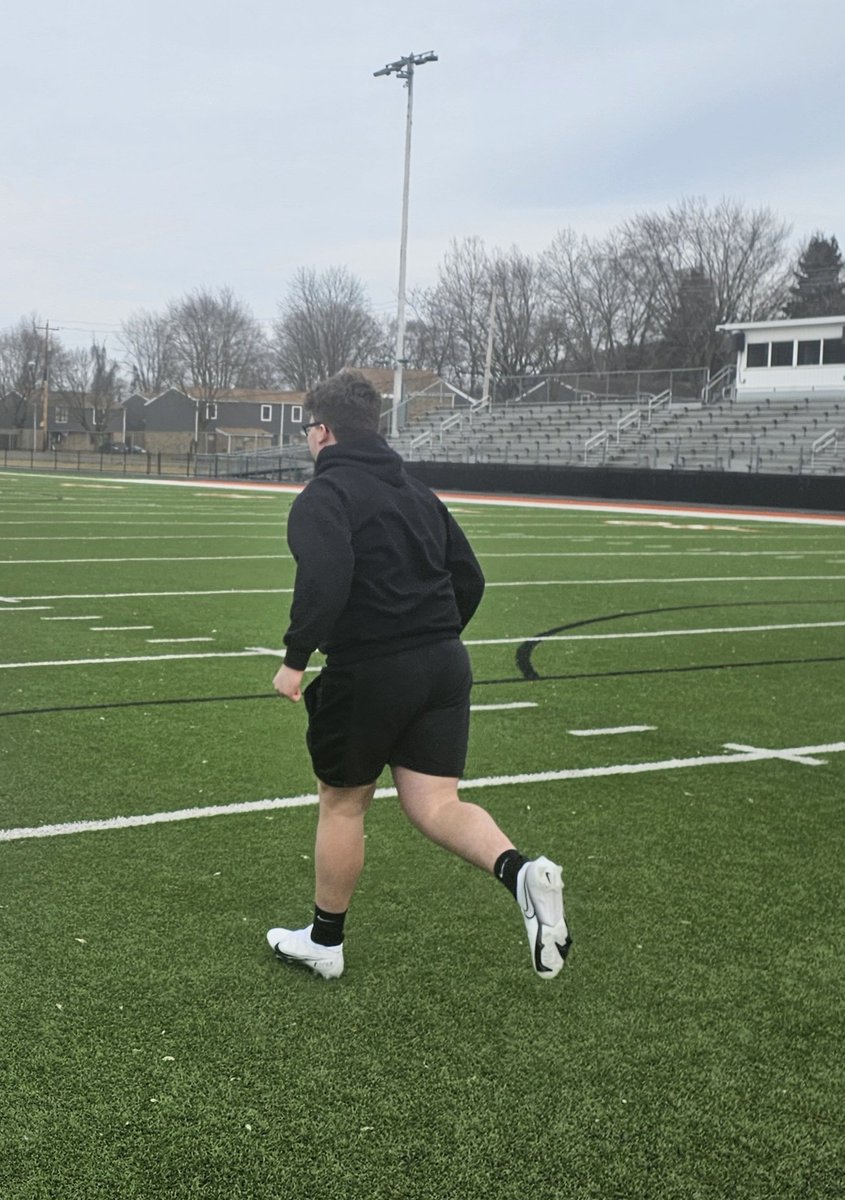 Alex Bess tweet media