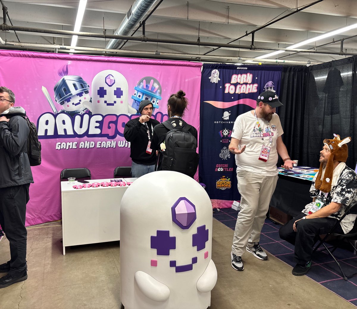 Come game at the <a href="/aavegotchi/">Aavegotchi 👻</a>  booth! 🎮👾