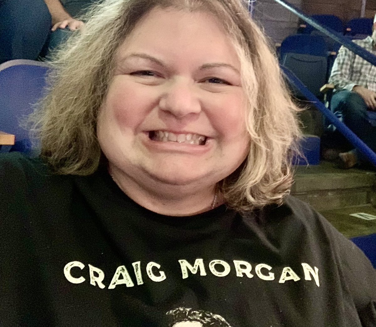 candi_g's tweet photo. Love me some @blakeshelton and @cmorganmusic !!! Having a great time at @Rupp_Arena !!!! #BSLEXINGTON https://t.co/XXfU3pAtMj
