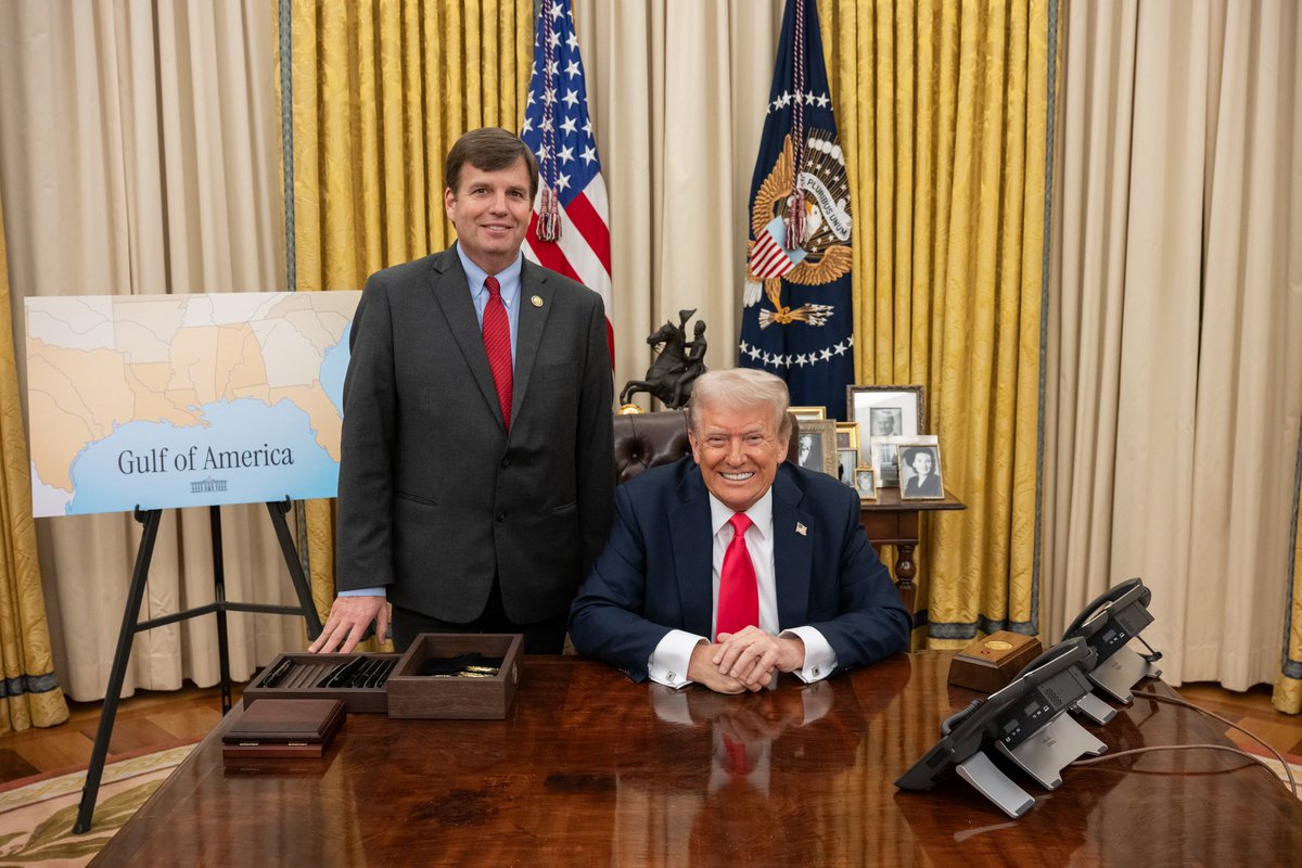 🇺🇸 It was an honor to meet with President Trump in the Oval Office yesterday. Together, we’re set on building a better future for North Alabama and delivering on the America First agenda.

President Trump set a mandate, and House Republicans are committed to getting the job done.