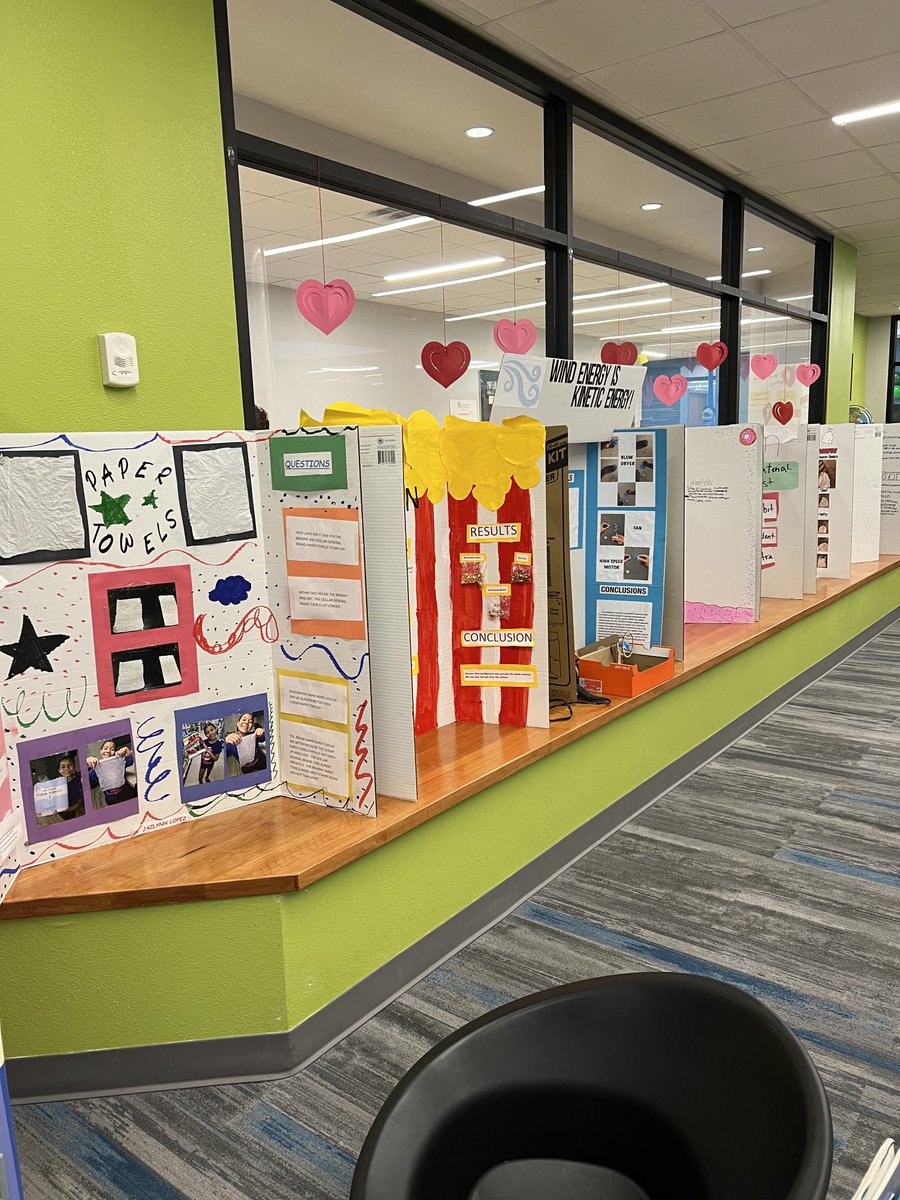 Superb science projects by Harmony 5th graders make an awesome display of critical-thinking, problem-solving,and communication skills at our STREAM family event today. ⁦<a href="/harmonyecisd/">Harmony Hawks</a>⁩ #ECReads