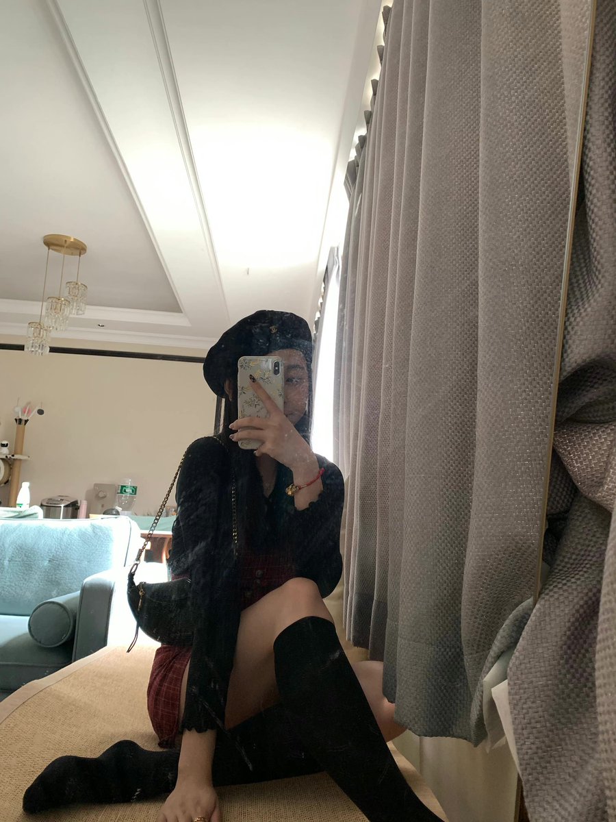 诗诗 tweet media