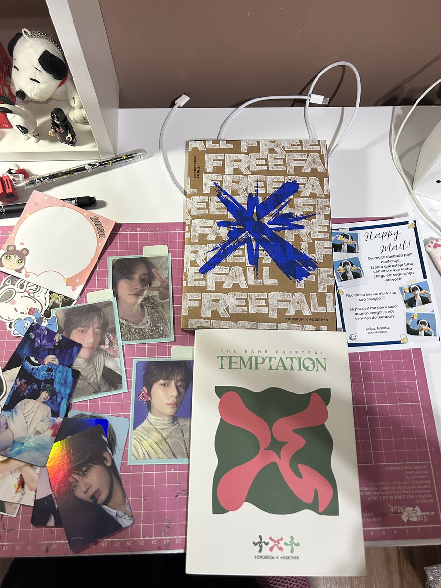 vevito (@joshuhulector) on Twitter photo feedback positivissimo pra <a href="/nandacaptor/">nanda ⋆˖ ࣪⭑</a> que me vendeu esses dois albuns com cards do gyu, veio super bem embalado, ela mandou brindes maravilhosos, ela arrasa, mto obrigada nanda 🩷🤲🌻 feedback positivissimo pra <a href="/nandacaptor/">nanda ⋆˖ ࣪⭑</a> que me vendeu esses dois albuns com cards do gyu, veio super bem embalado, ela mandou brindes maravilhosos, ela arrasa, mto obrigada nanda 🩷🤲🌻