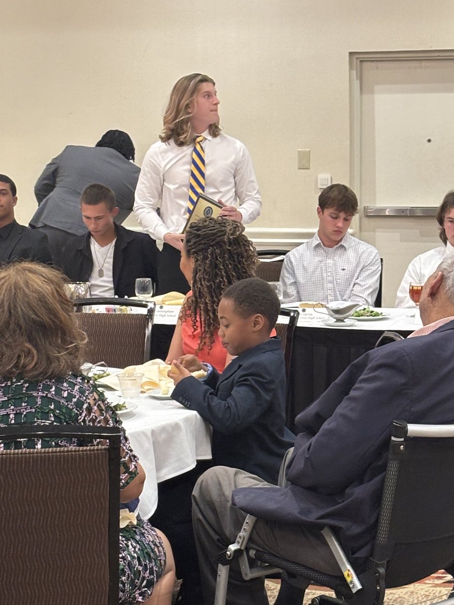 Congrats to our guy ⁦<a href="/jcunningham_11/">Jack Cunningham</a>⁩ for being inducted into the Tampa Chapter of the National Football Foundation Hall of Fame. Well earned. #TheStable