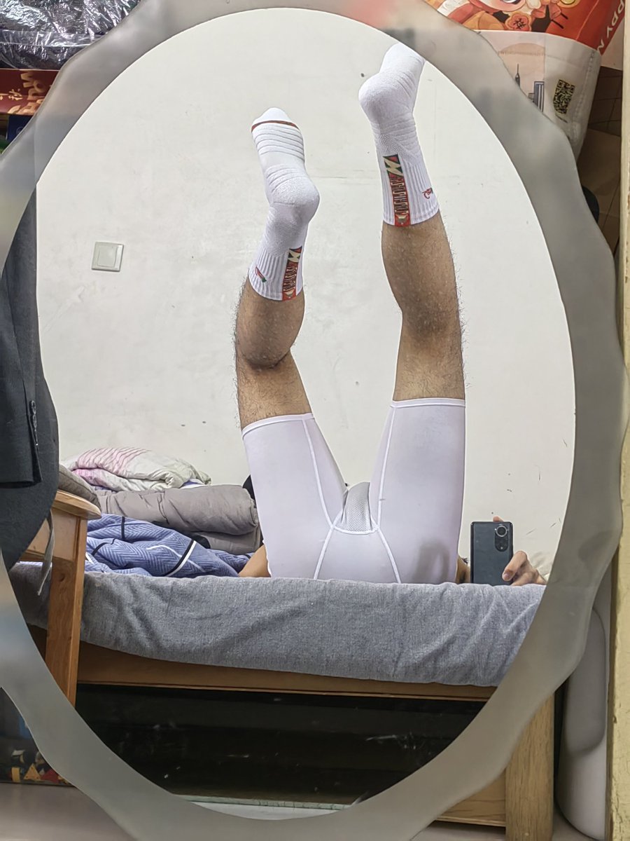 前面还是后面 ＃南宁 #top #gay #1 #白袜 #男高中生 #男高体育生