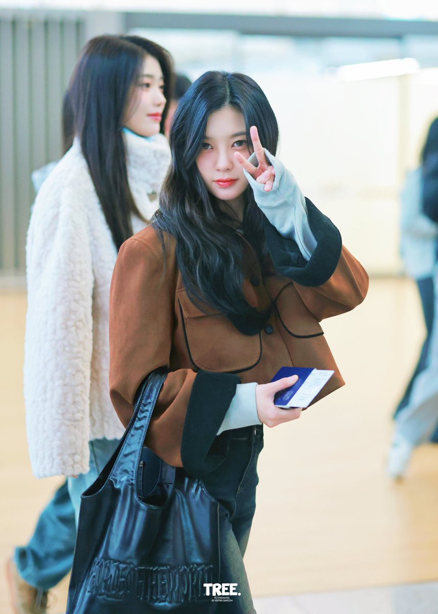 250228 🐿

#케플러 #Kep1er
#김다연 #キムダヨン
#KimDaYeon #Dayeon