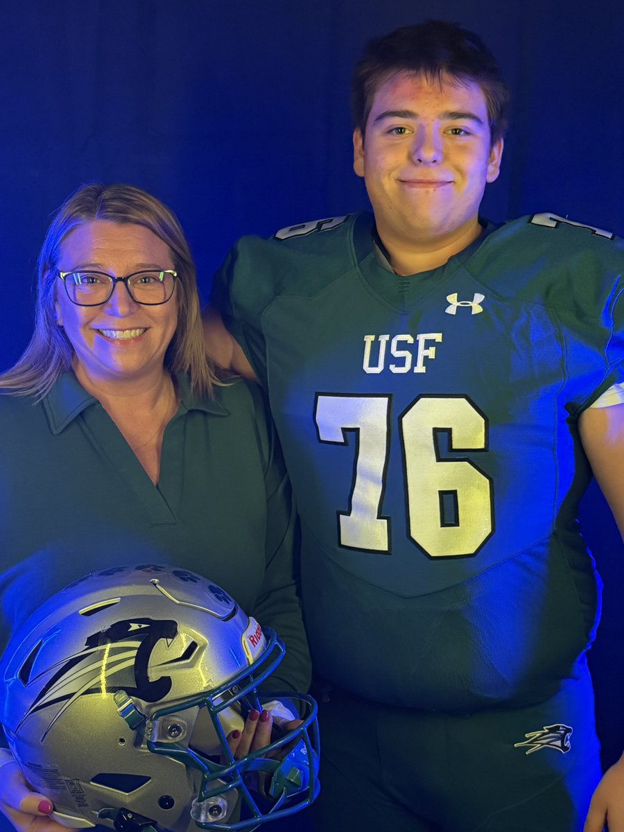Zach Brewer (@zachbre17081715) on Twitter photo Thank you to <a href="/CoachDonleyUSF/">Kevin Donley</a> @USF_Sherman <a href="/CoachDreyer64/">Austin Dreyer</a> for my first offer and a wonderful visit. Thank you to <a href="/CoachDonleyUSF/">Kevin Donley</a> @USF_Sherman <a href="/CoachDreyer64/">Austin Dreyer</a> for my first offer and a wonderful visit.