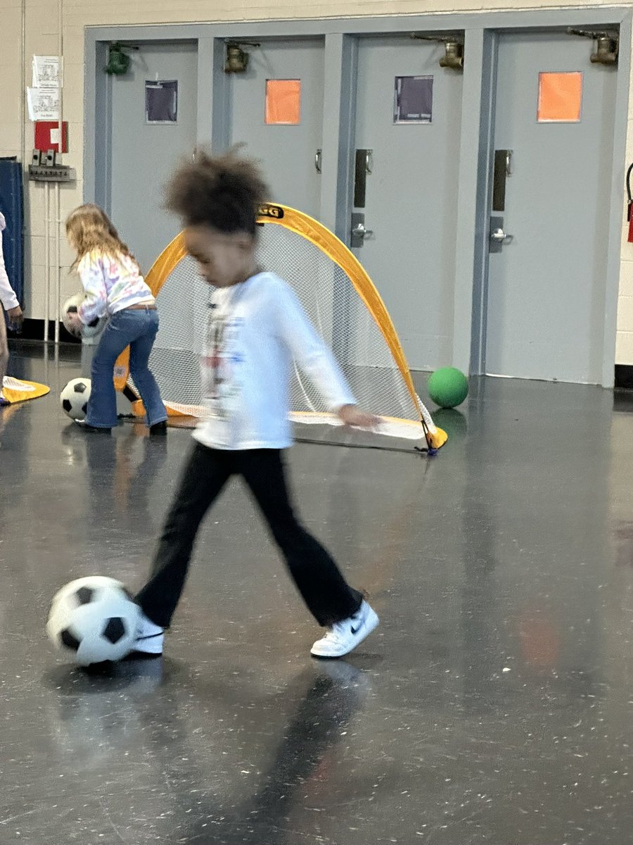 South Lexington Elementary tweet media