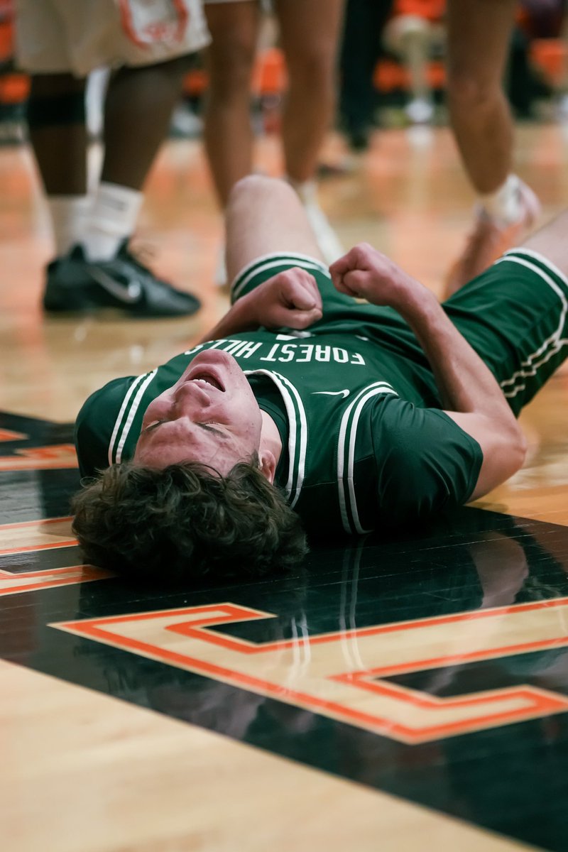 Jordan George (@jordangeorge11) on Twitter photo Want to give a shoutout to senior Brendan Cargill, who shattered records and had one of the best seasons and careers in FHC history:
27.1 ppg
934 Career Points
FHC records
Points/game- 44
Points/season- 650
3s/season- 77
FGs/season- 230
A joy to coach. Thanks, <a href="/brendancargill1/">Brendan Cargill</a> Want to give a shoutout to senior Brendan Cargill, who shattered records and had one of the best seasons and careers in FHC history:
27.1 ppg
934 Career Points
FHC records
Points/game- 44
Points/season- 650
3s/season- 77
FGs/season- 230
A joy to coach. Thanks, <a href="/brendancargill1/">Brendan Cargill</a>