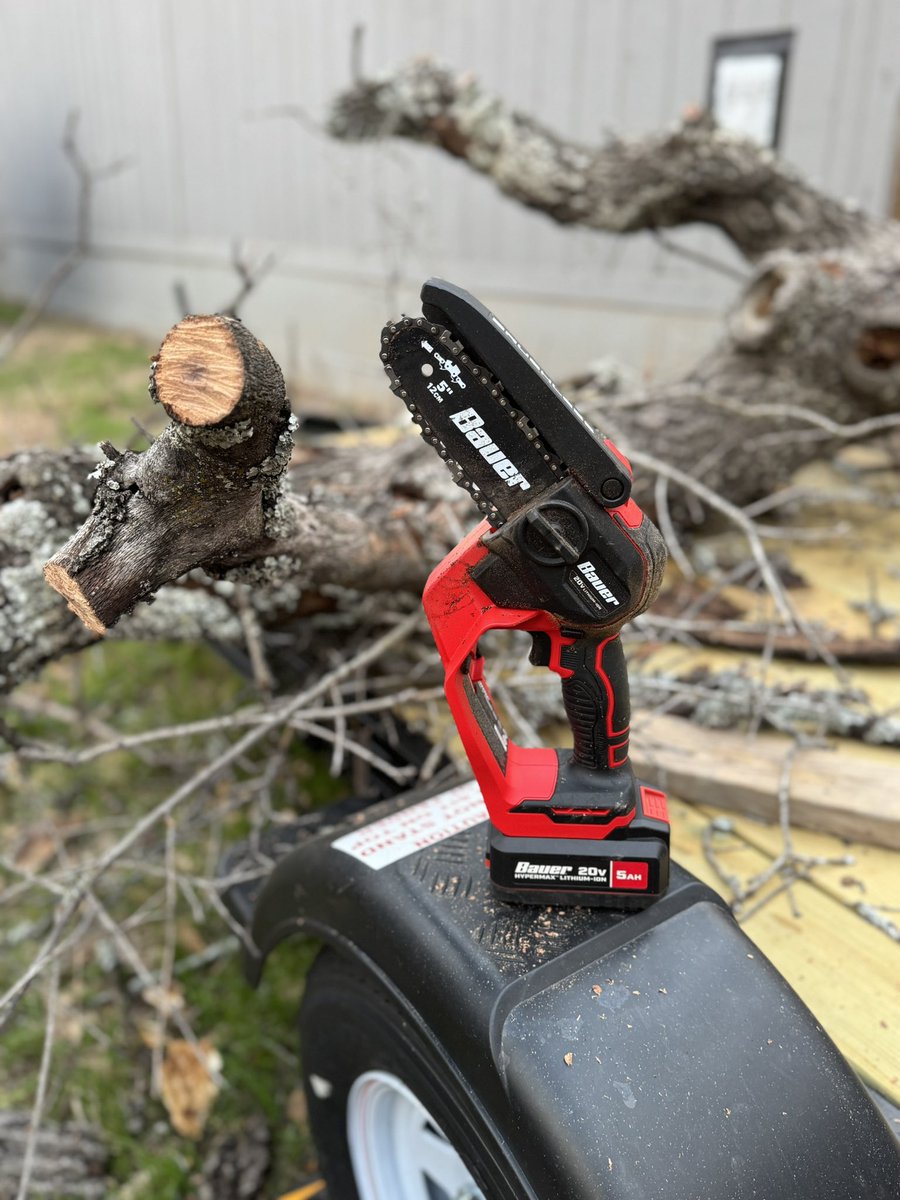 MasteringMayhem (@masteringmayhem) on Twitter photo I’m going to show you all what this guy can do in a little while. Surprised me while using it. #harborfreight #harborfreighttools #pruning #chainsaw #landscaping #protools #tools #toolsofthetrade <a href="/HarborFreight/">Harbor Freight</a> I’m going to show you all what this guy can do in a little while. Surprised me while using it. #harborfreight #harborfreighttools #pruning #chainsaw #landscaping #protools #tools #toolsofthetrade <a href="/HarborFreight/">Harbor Freight</a>