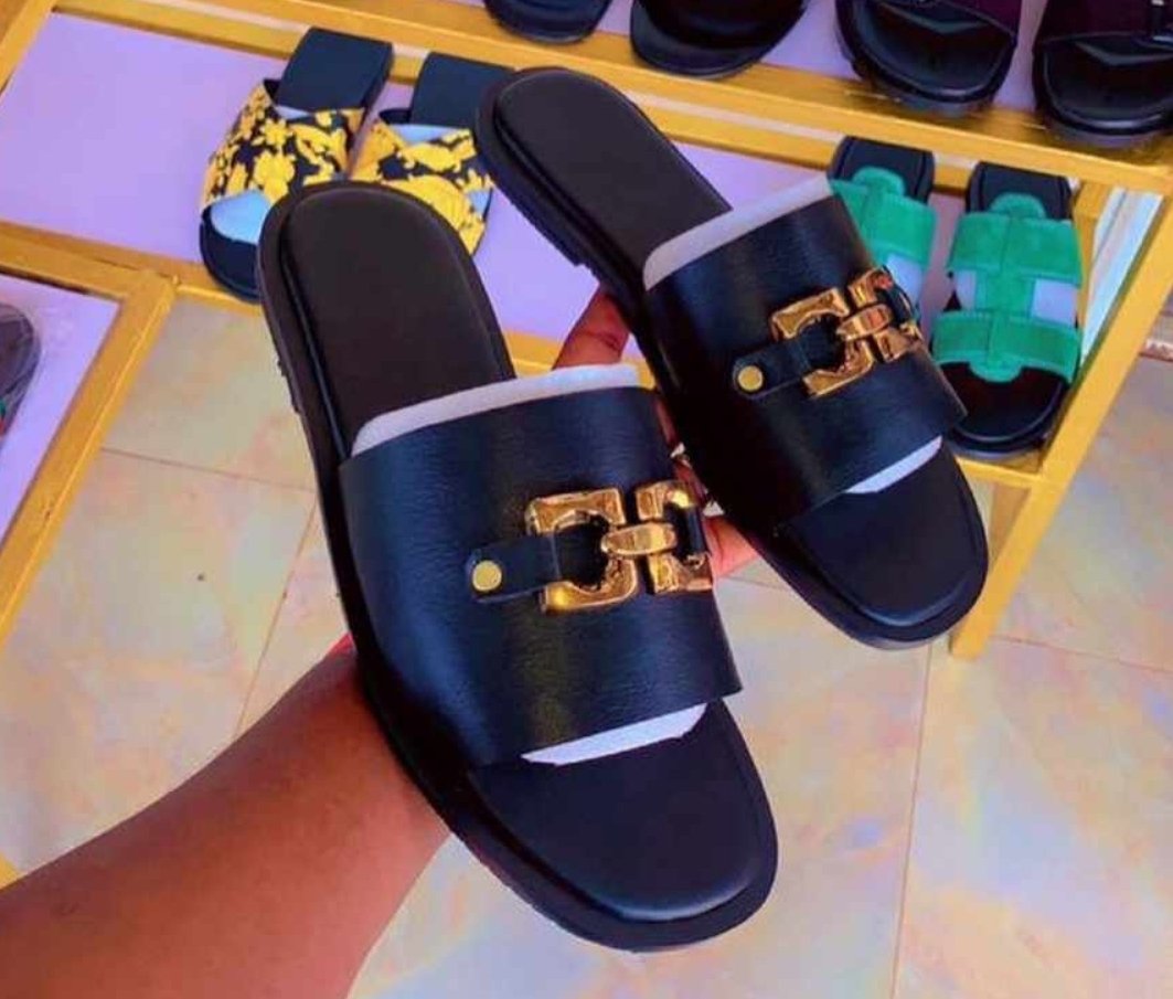 dat_esan_boy's tweet image. Why haven't you shop this from us?
..
📌 Available only on request
.
Price;
.
Nationwide delivery
.
Kindly send us a DM

#handmadeaccessory #handmadeshoe