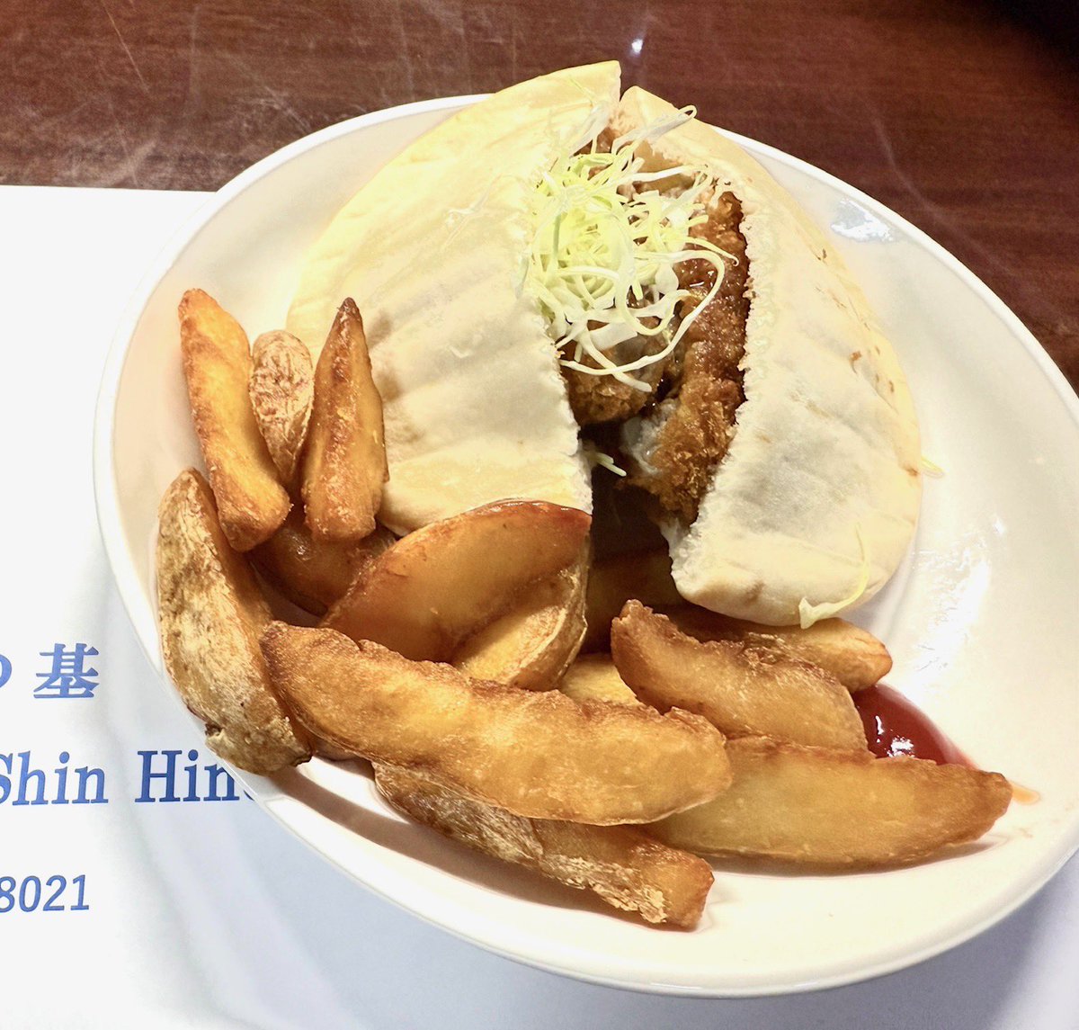 ShinHinomoto's tweet photo. 新日の基、東京マラソンの日曜日、11頃よりランチ営業します。メニューはメンチカツサンドのみですがテイクアウトも承ります。みなさまどうぞお越しください!
#andys #shinhinomoto #tokyomarathon2025 https://t.co/M5Pu3jg4Tm