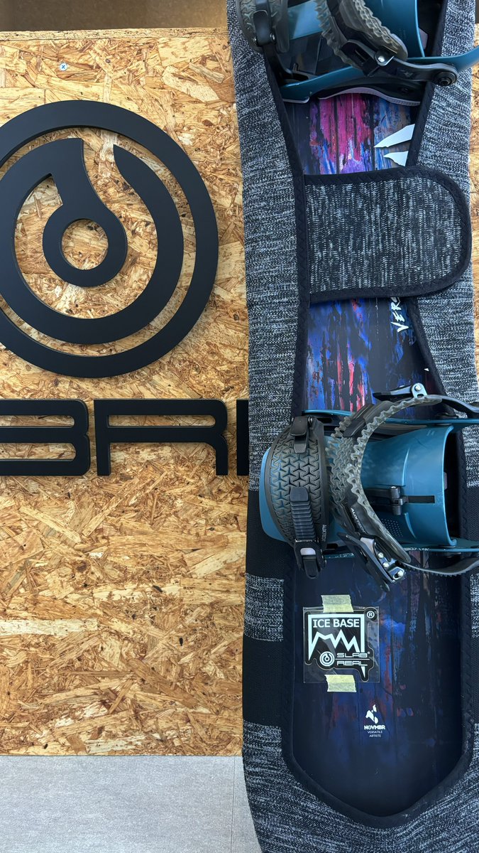 musashi_blog's tweet image. この1年弱で恐らく100本以上ICE base施工していて
施工はしても0から接客することが殆どなかったのですが、今回初めてICE baseを知らない人に対して直接接客をして注文に至りました！👊

これでバンクド出るらしい
感想聞くのが楽しみ😁

#ICEbase
#slab
@SlabSnowboard 
@SLAB_TATEYAMA 
@iox_arosa