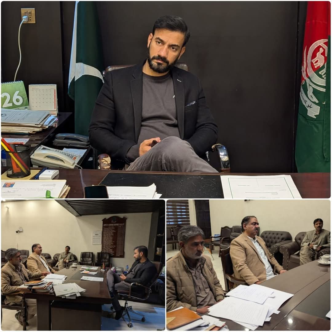 قلات۔ ڈپٹی کمشنر فلائٹ لیفٹینینٹ ریٹائرڈ بلال شبیر سے ایڈیشنل سیکرٹری محکمہ قانون وپارلیمانی امور حکومت بلوچستان گرداری لال  کی ملاقات۔
ملاقات میں جماعت نہم دہم کے امتحانات میں نقل کے روک تھام اور امتحانی سینٹرز کی نگرانی اور دیگر اہم امور سے متعلق تبادلہ خیال کیاگیا <a href="/dpr_gob/">Govt. of Balochistan</a>