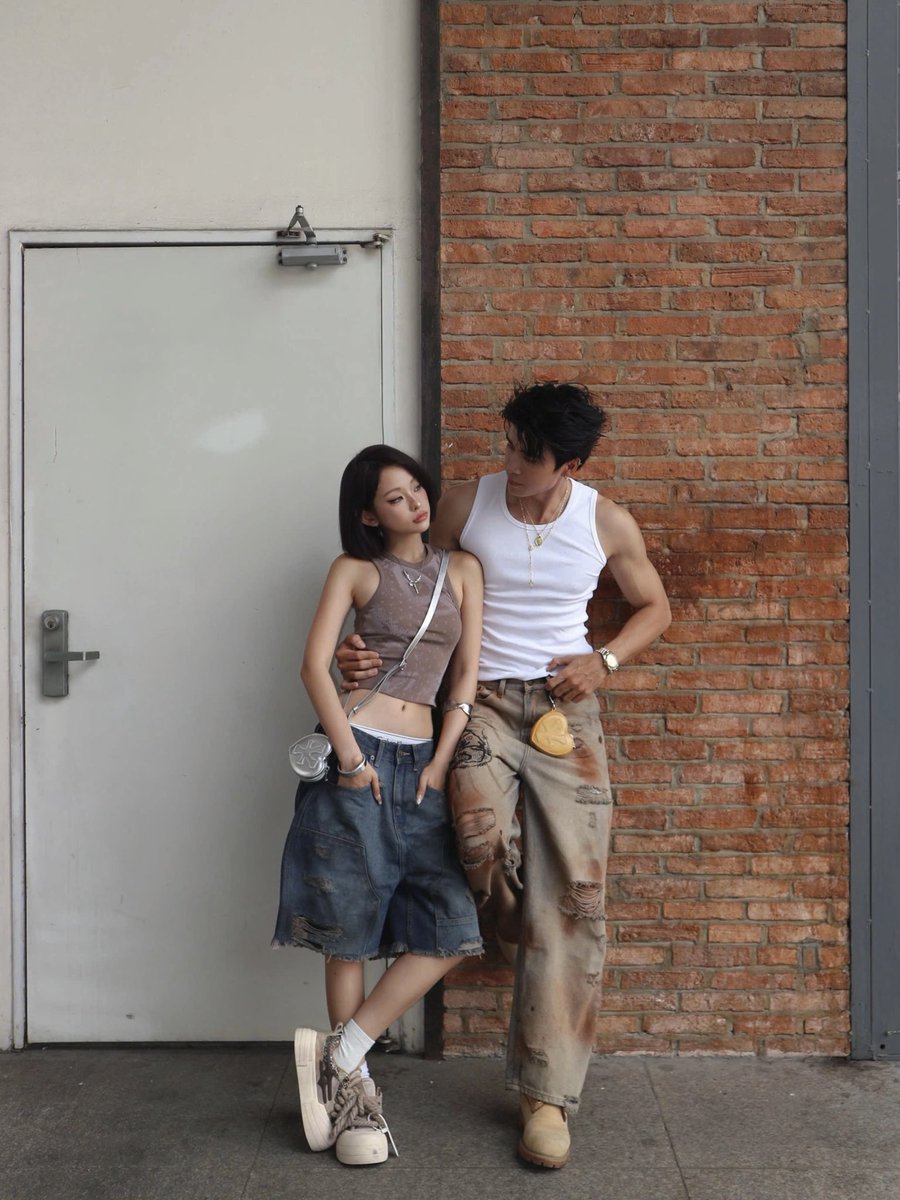 LEVELY_official's tweet image. この価格でこの品質？！
ここでしか買えないベトナムブランドが熱い🔥

#dirtycoins
#LEVELY