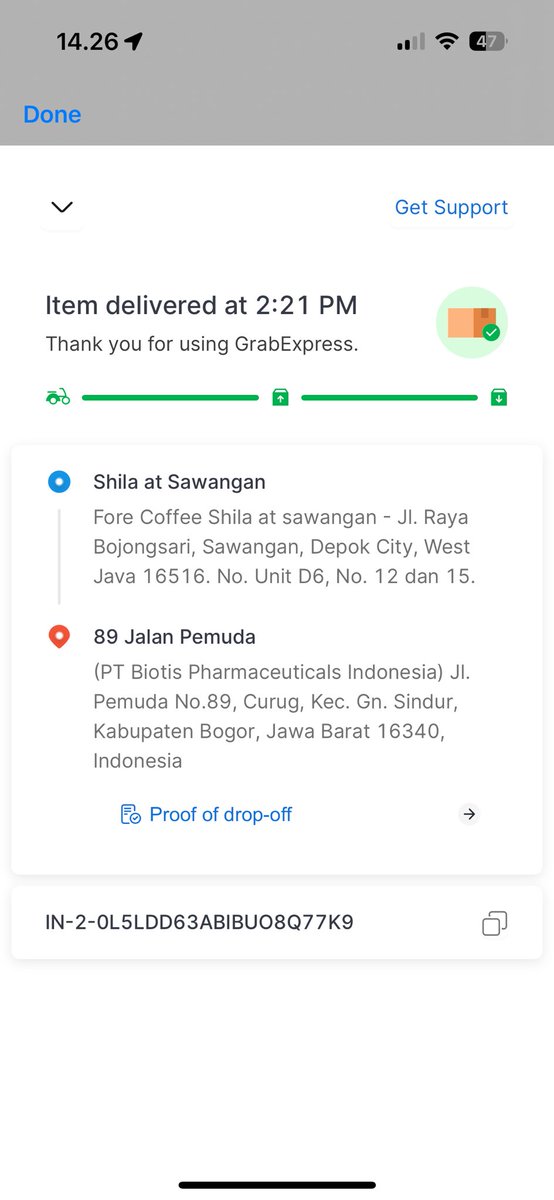fafaacil's tweet photo. panas panas mau pesen kopi fore by App. Pake voucher birthday, biar diskon 1 coffee. Taunya kena scam driver kopinya on the way lebih dari 1 jam, dg rute yg jauh ga sesuai sama yg masuk ke App, dan gue gabisa direct lapor by app baik di fore maupun di grab @GrabID @ForeCoffeeID https://t.co/qhKEI5JHlK