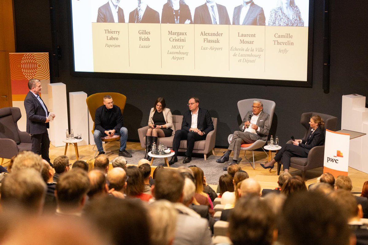 Yuriko Backes tweet media