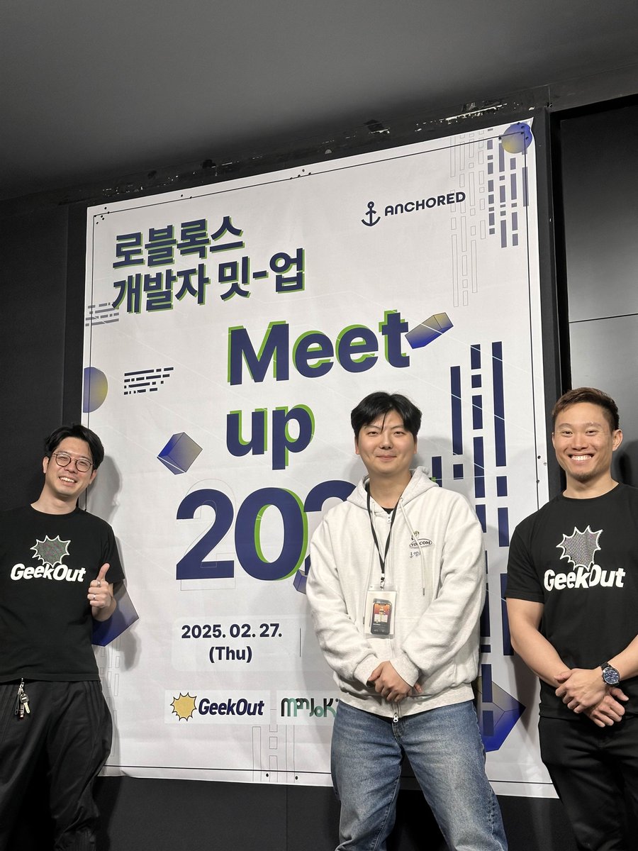 HiroyukiMa82355's tweet image. Had an amazing time at yesterday&apos;s @anchored_kr  #Roblox Developer Meetup in Seoul! 🎉 GeekOut was proud to sponsor the event and connect with so many talented developers. Big thanks to everyone who stopped by to chat! 👾🚀 #GeekOut #Anchored #Seoul #RobloxDev