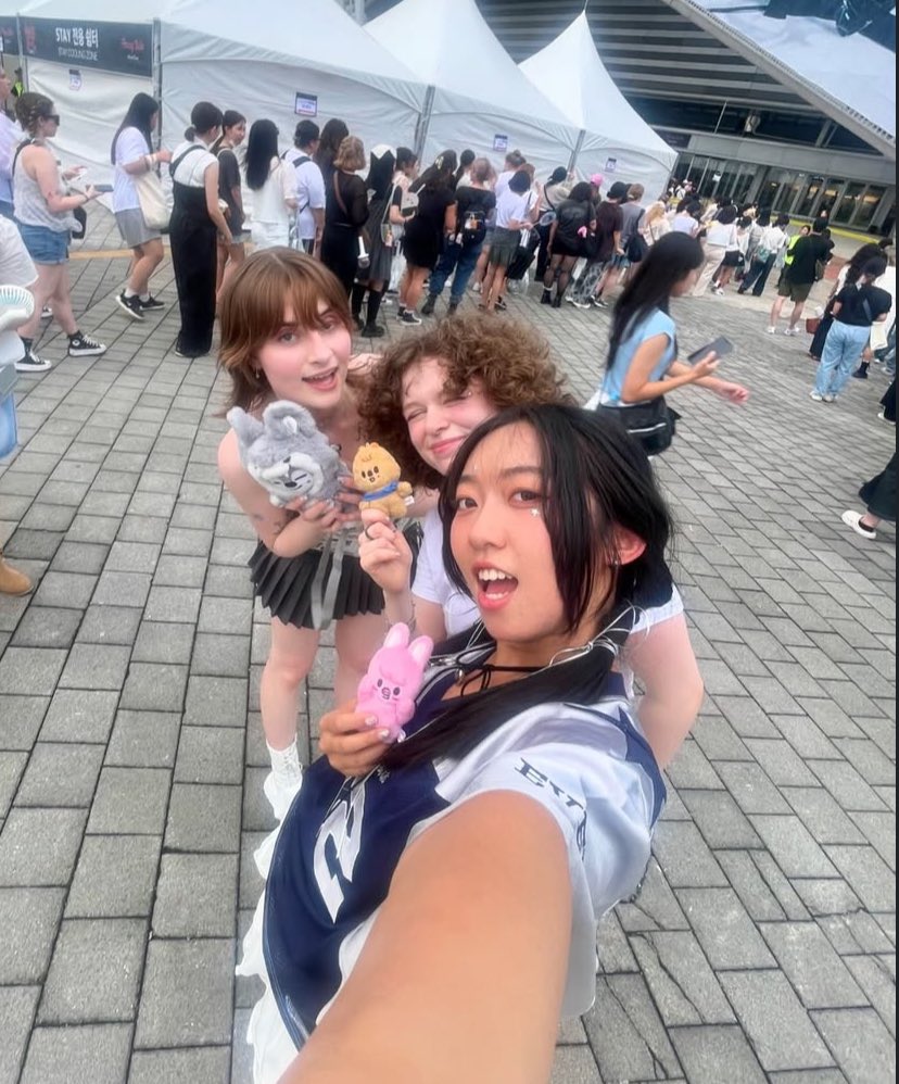 unbelivabol_'s tweet image. Abro hilo del acoso masivo que están recibiendo mis amigas, y toda su comunidad por parte de Caito y todo su grupo: