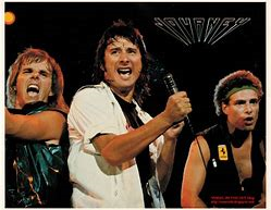 BarneySimon's tweet photo. Jacaranda FM. HIGH SCHOOL CLASSIX. Sunday 2 March. 7am-10am. Tune in via your radio, our app, website or DStv 858. Rock star birthdays, the week in music history, sport + the latest music news. Catch these rock stars on the show. @jacarandafm #HighSchoolClassix https://t.co/qqInIzSV1Y