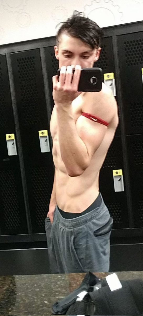 Praying I don't get cooked for how straight and unapproachable I used to look but this was me pre-transition, and my goal is to look like this again but like, as a woman now lol