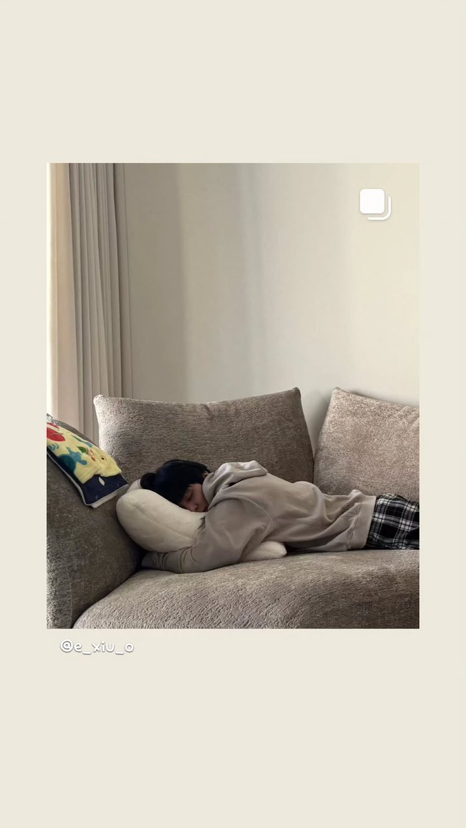 connectXIUns's tweet photo. @XIUMIN_INB100 @_xiumin_JP IG Story
๐ https://t.co/sDAvahZx56
INTERV!EW X OUT MARCH 10
#InterviewX_FullPackShot
#Get2Know_X #XIUMIN_WHEE
#InterviewX #WHEE
@XIUMIN_INB100 @_xiumin_JP https://t.co/J3048TzdeB