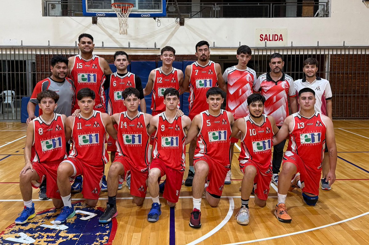 AtleTv2025's tweet photo. Básquet Primera. Segundo amistoso. Devolvió la visita ante Americano. Formación y planilla. Y click finalización del partido. El Rojiblanco se prepara para el debut en los próximos días. Cuenta regresiva. Agradecimiento material envío de Ezequiel Zumoffen. @ClubAtleticoSG https://t.co/GQK065Fh2W