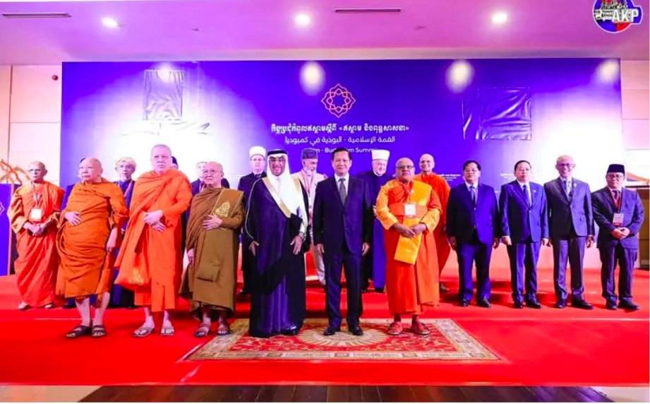 lepetitjournal.com/cambodge/le-ca…
Le Cambodge accueille son premier sommet bouddhisme-islam