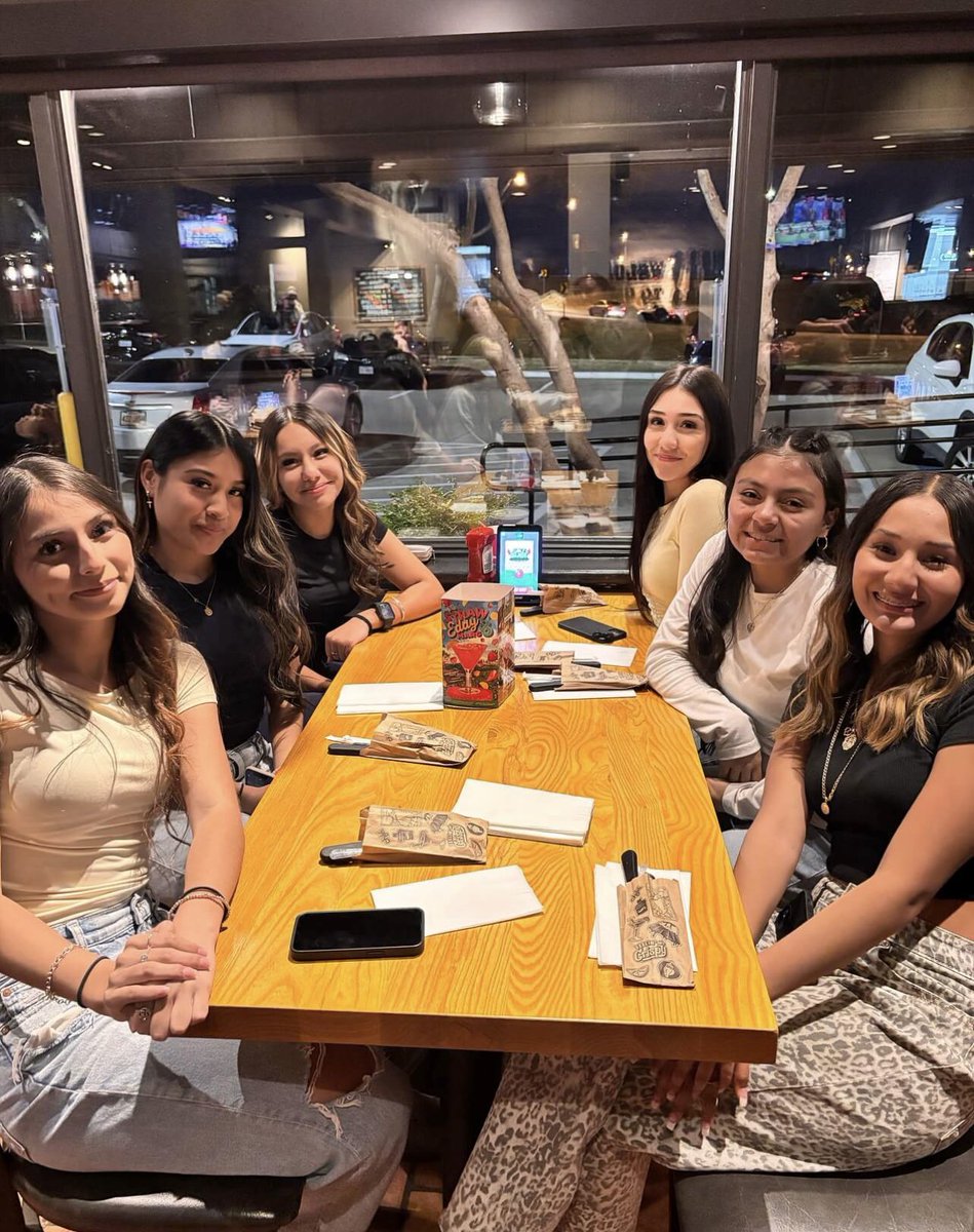 Nimitz Vikings XC&TF (@vikingsxc_tf) on Twitter photo Triple Dippers and bottomless chips and salsa at Chili's = the secret ingredient to perfect team bonding. 🙌🔥
#AnchorDown
<a href="/NickAtNimitz24/">Trent Nickerson</a>
<a href="/Coach_M_A_Small/">Coach M.A. Small II</a>
<a href="/CoachC_Swisher/">Coach Swisher</a>
<a href="/IISDAthletics/">Irving ISD Athletics</a> Triple Dippers and bottomless chips and salsa at Chili's = the secret ingredient to perfect team bonding. 🙌🔥
#AnchorDown
<a href="/NickAtNimitz24/">Trent Nickerson</a>
<a href="/Coach_M_A_Small/">Coach M.A. Small II</a>
<a href="/CoachC_Swisher/">Coach Swisher</a>
<a href="/IISDAthletics/">Irving ISD Athletics</a>