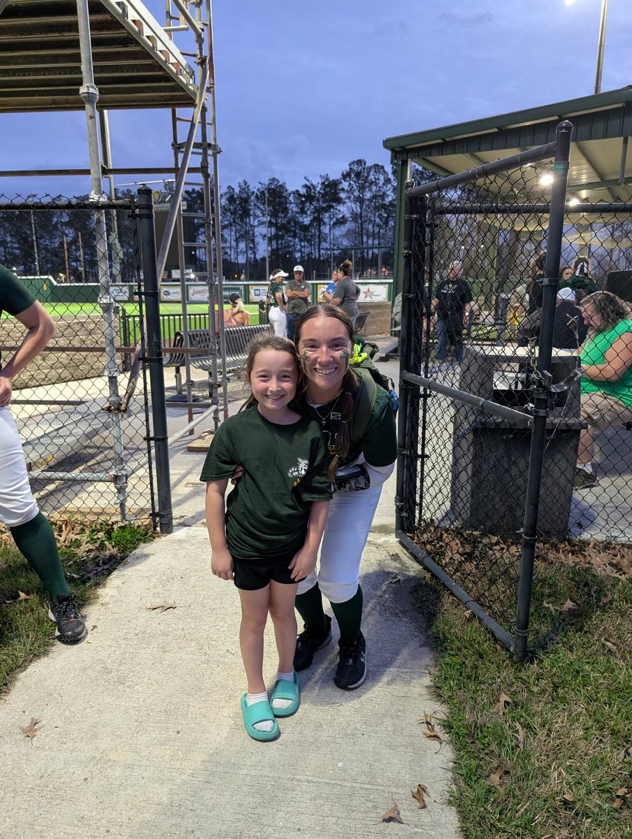 GGweems22's tweet photo. It's Softball Season + Some Jump Rope for Heart #CentralPrivate #LionUp https://t.co/QclBdEejNT