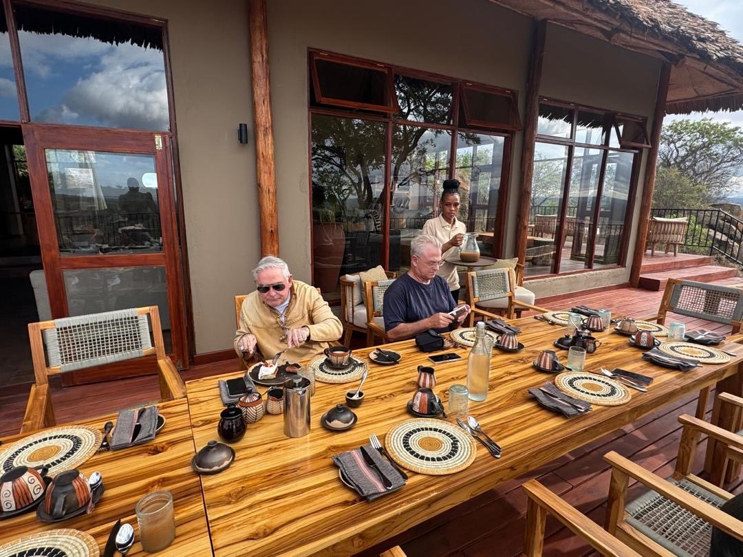 wekesa_amos's tweet photo. Friday Market Day

Your potential customer(s) might be on my timeline.  Showcase your services and products in the comment section!

#FridayMarketDay 

Mwamba Lodge Tarangire, part of (@_GL_Collection )
+256 772426368 

Book online: https://t.co/BbSdIlCDKs https://t.co/oKZ1WjKjMs