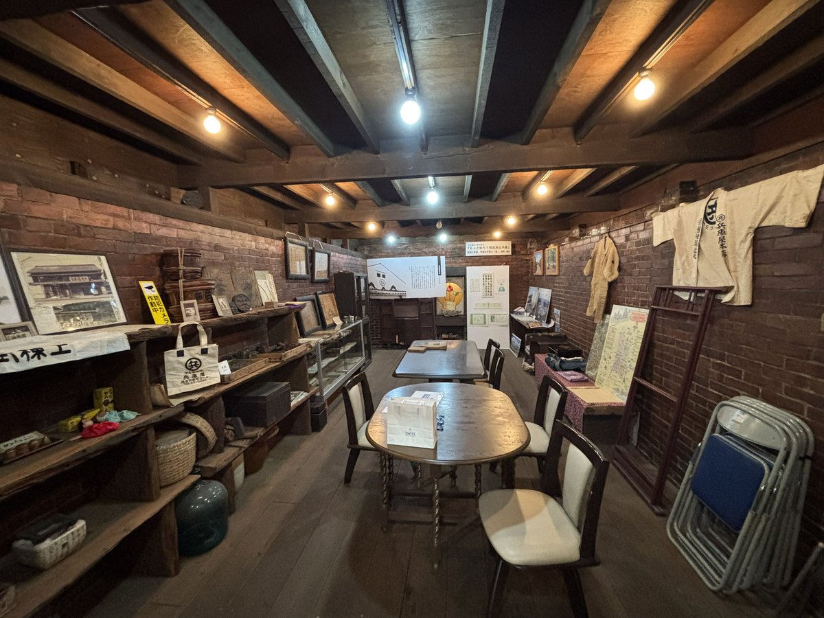 100年企業探検💯
創業310年　兵庫屋本店

時代の変遷とともに事業体も変えながら熊本城下町に310年の歴史を刻む
武士→質屋→赤酒→甘酒、麹→味噌醤油

#100年企業
#マーケティング
#経営
#味噌醤油 
#兵庫屋 
#熊本
#歴史
#熊本城
#加藤清正