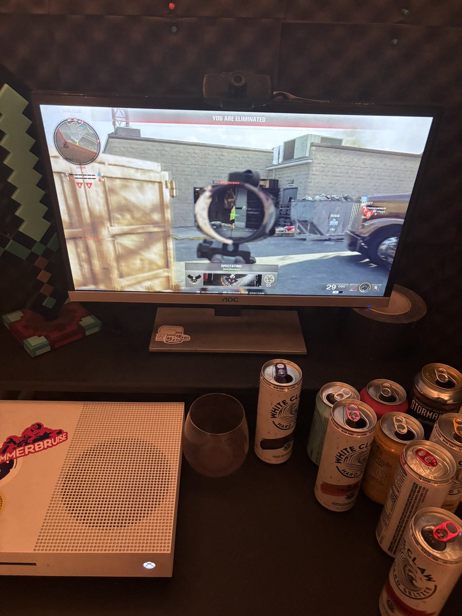 𝑾𝒐𝒓𝒓𝒚 (fucking) 𝑪𝒍𝒖𝒃. tweet media