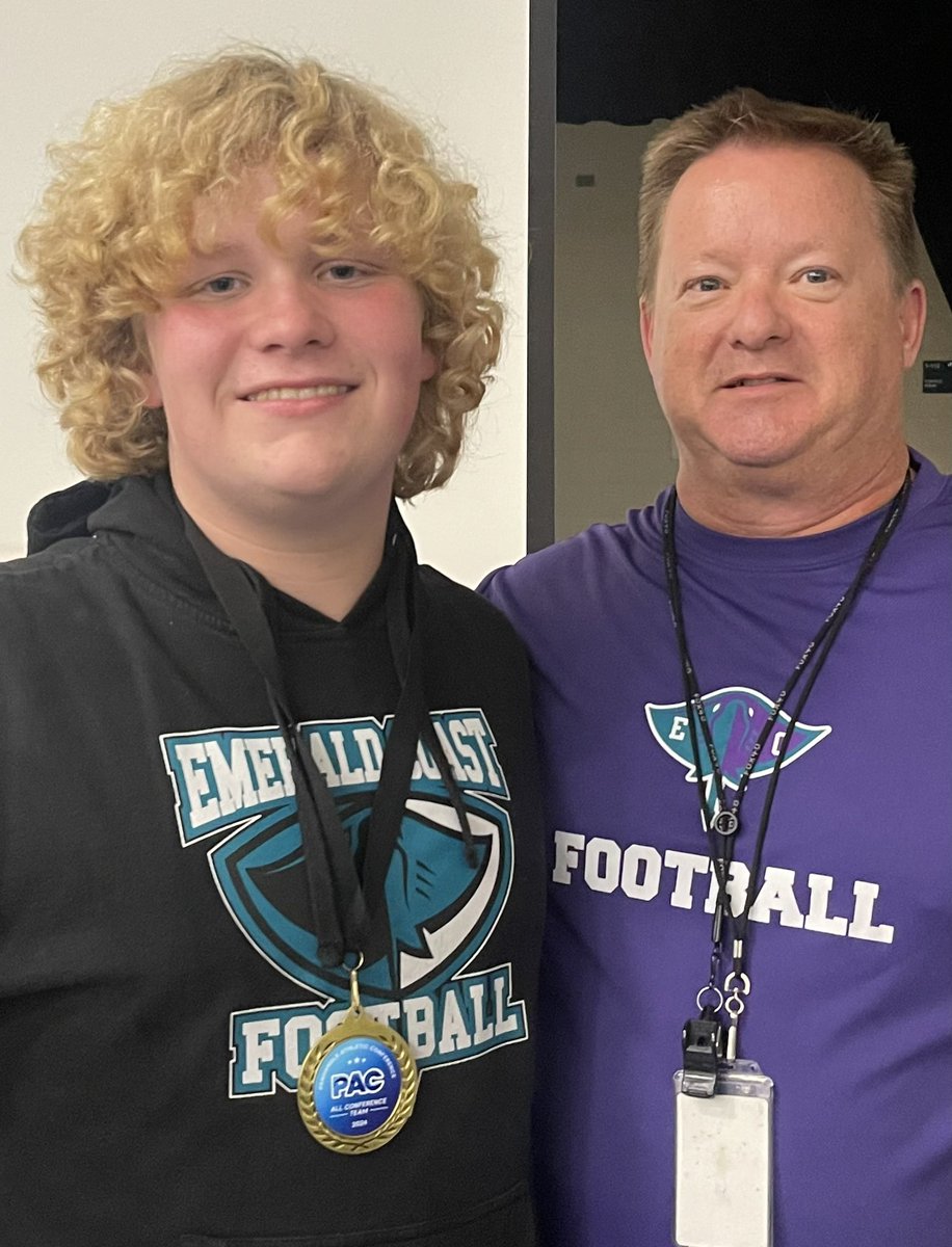 Drew D’MAR Martin (@thedrewmartin) on Twitter photo 2024 Florida PAC 1st Team All-Conference Defensive End/Center
<a href="/_DJDaniels/">DJ Daniels</a> <a href="/JustinCrouse7/">Coach JC Justin Crouse</a> <a href="/street_ralph/">Ralph Street</a> <a href="/PrepRedzoneFL/">Prep Redzone Florida</a> <a href="/PrepRedzone/">Prep Redzone 🏈</a> <a href="/CNee247/">Chris Nee</a> @PrimeXamplenwfl
<a href="/RichRod_WVU1/">Rich Rodriguez</a>
<a href="/CoachAAtkins/">Coach Atkins</a>
<a href="/LouisvilleFB/">Louisville Football</a> <a href="/FBUcamp/">Football University</a> <a href="/FBUAllAmerican/">#FBUAllAmerican</a> <a href="/UANextFootball/">All-America Game</a> 2024 Florida PAC 1st Team All-Conference Defensive End/Center
<a href="/_DJDaniels/">DJ Daniels</a> <a href="/JustinCrouse7/">Coach JC Justin Crouse</a> <a href="/street_ralph/">Ralph Street</a> <a href="/PrepRedzoneFL/">Prep Redzone Florida</a> <a href="/PrepRedzone/">Prep Redzone 🏈</a> <a href="/CNee247/">Chris Nee</a> @PrimeXamplenwfl
<a href="/RichRod_WVU1/">Rich Rodriguez</a>
<a href="/CoachAAtkins/">Coach Atkins</a>
<a href="/LouisvilleFB/">Louisville Football</a> <a href="/FBUcamp/">Football University</a> <a href="/FBUAllAmerican/">#FBUAllAmerican</a> <a href="/UANextFootball/">All-America Game</a>
