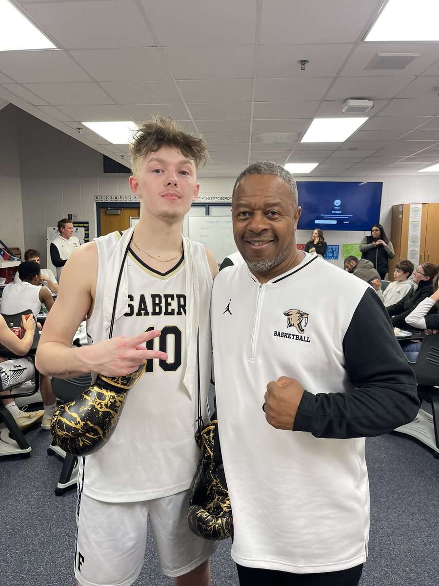 Franklin Basketball tweet media